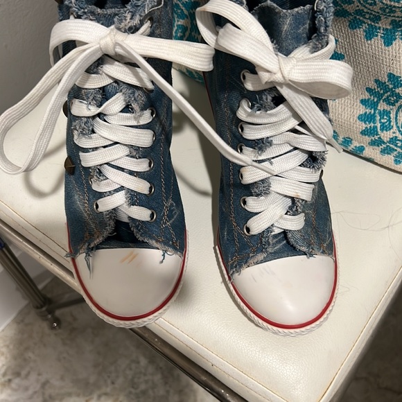 Vintage Denim studded heels - Picture 5 of 7